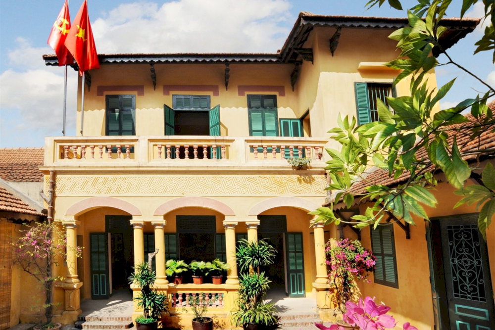 The house's simple, rustic design reflects Uncle Ho's modest lifestyle